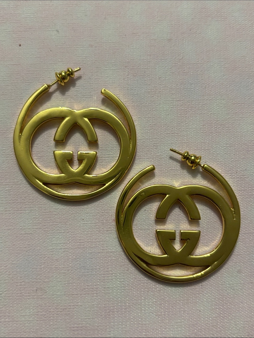 Gucci Gold-Tone Interlocking Circle Hoop Earrings